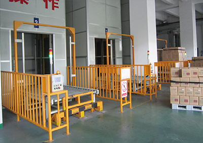 往復(fù)式提升機(jī)